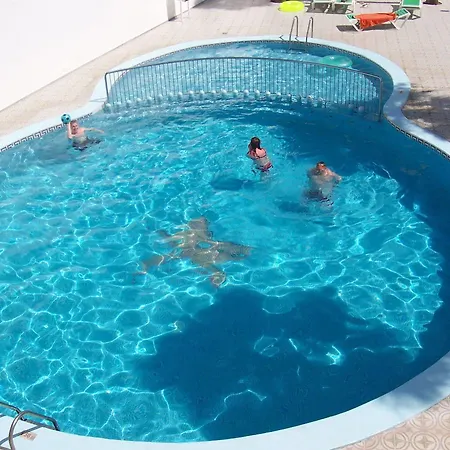 Novacattleya Lägenhet